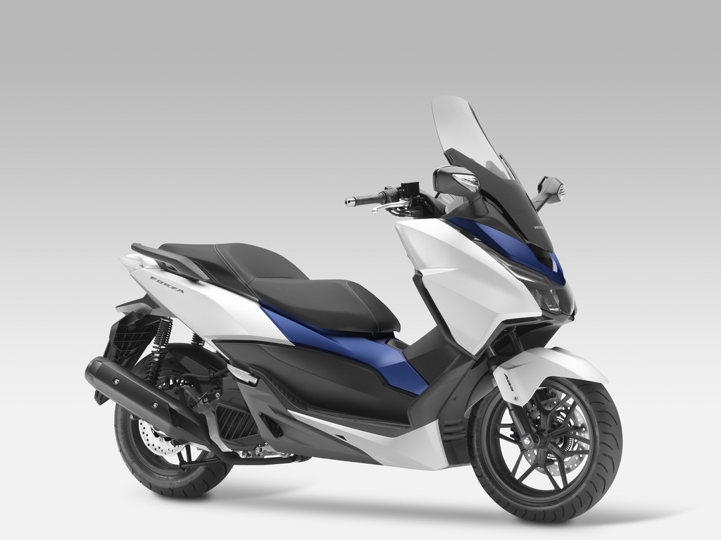 Intermot 2014: Mit dem Honda Forza schnell auf 90 km/h