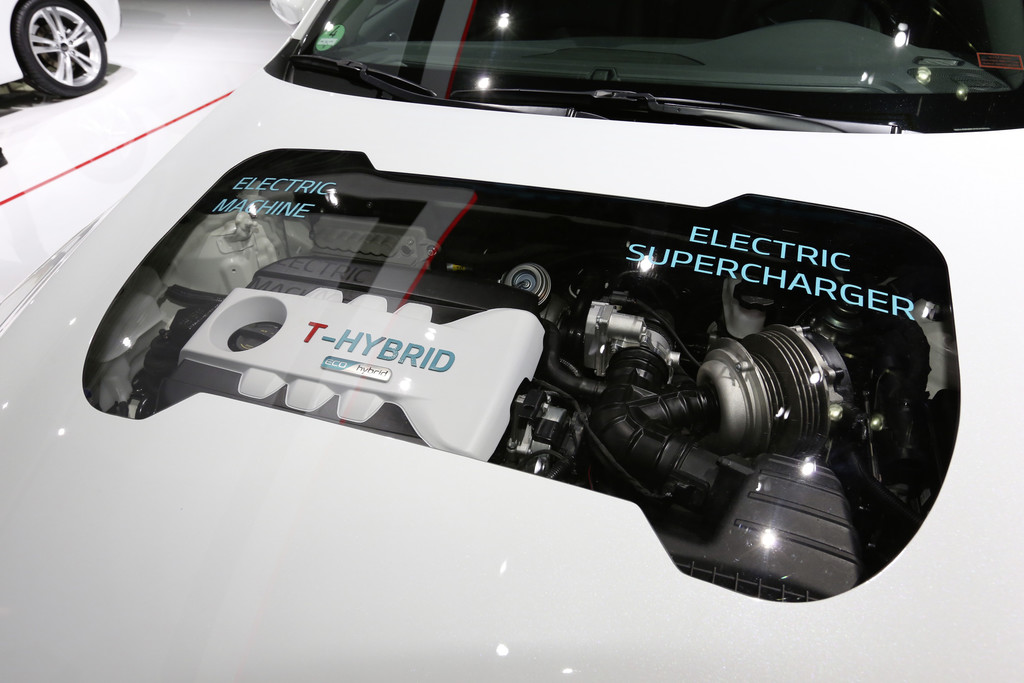 Paris 2014: Kia Optima als Diesel-Hybrid