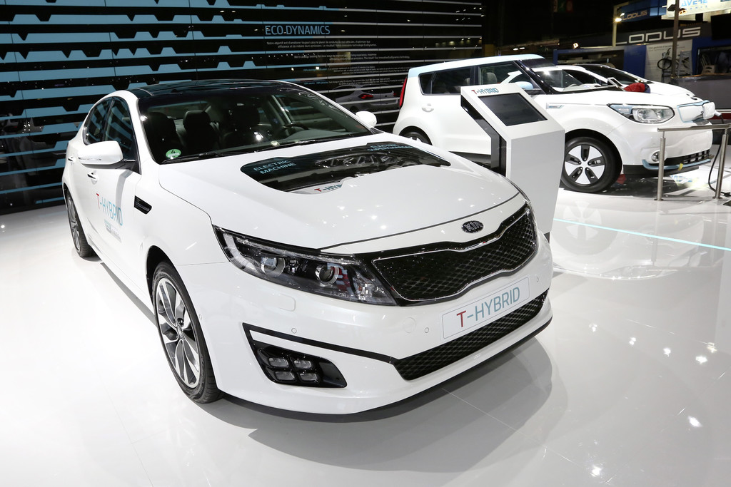 Paris 2014: Kia Optima als Diesel-Hybrid