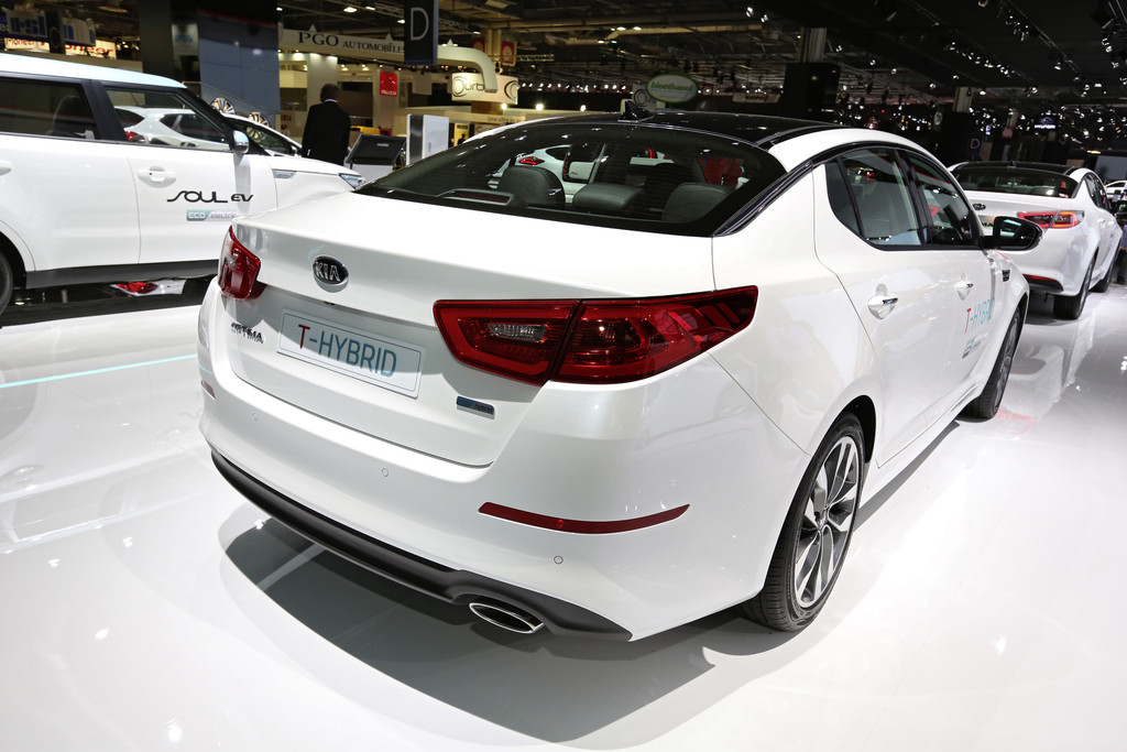 Paris 2014: Kia Optima als Diesel-Hybrid