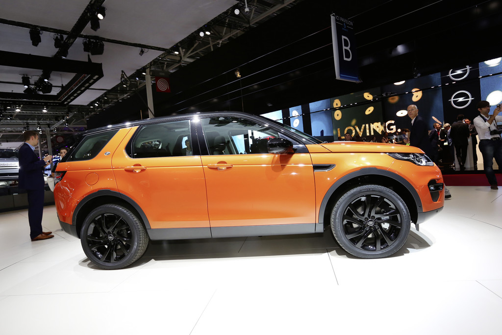 Land Rover sucht noch Mutige für Flug ins All