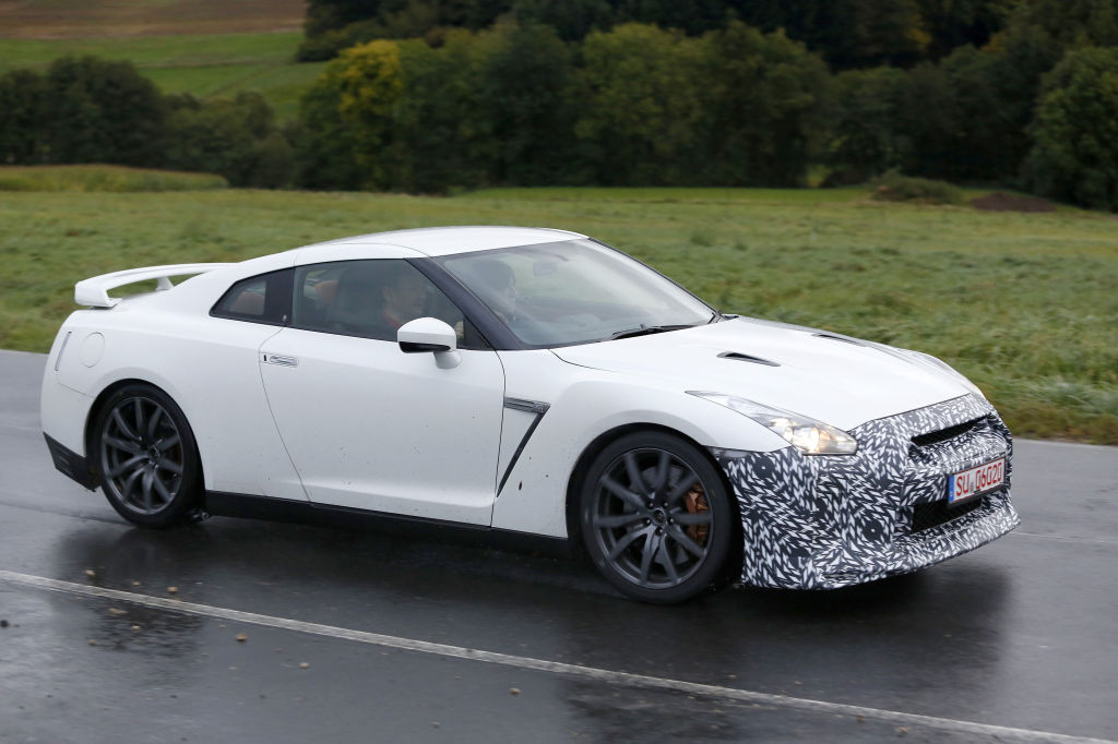 Erwischt: Erlkönig Nissan GT-R