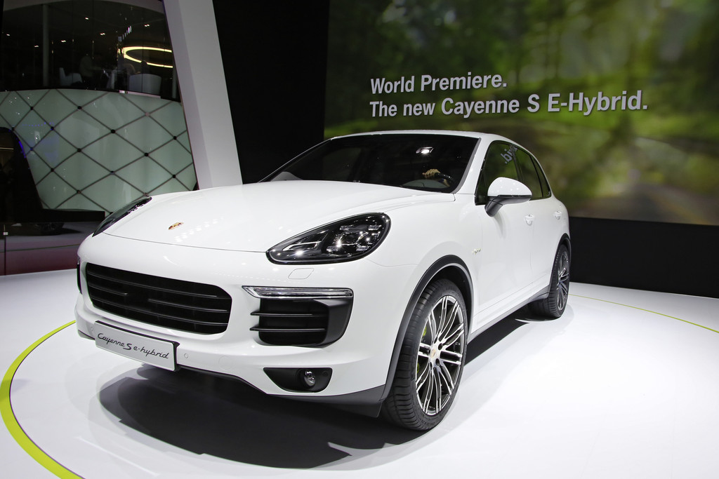 Paris 2014: Der Porsche Cayenne für die Steckdose