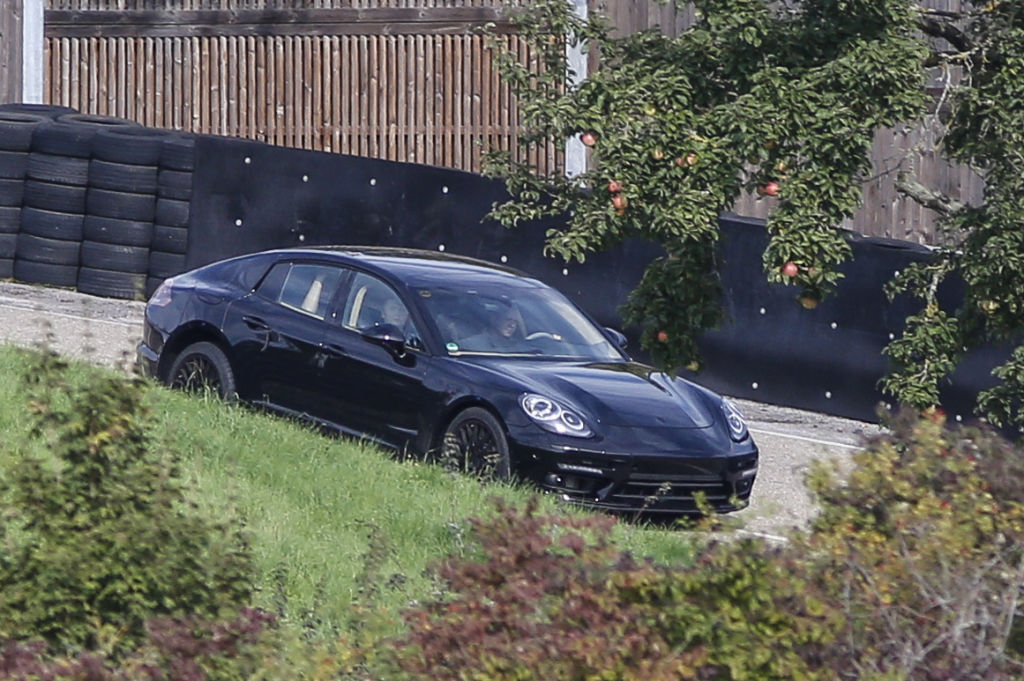 Erwischt: Erlkönig Porsche Panamera