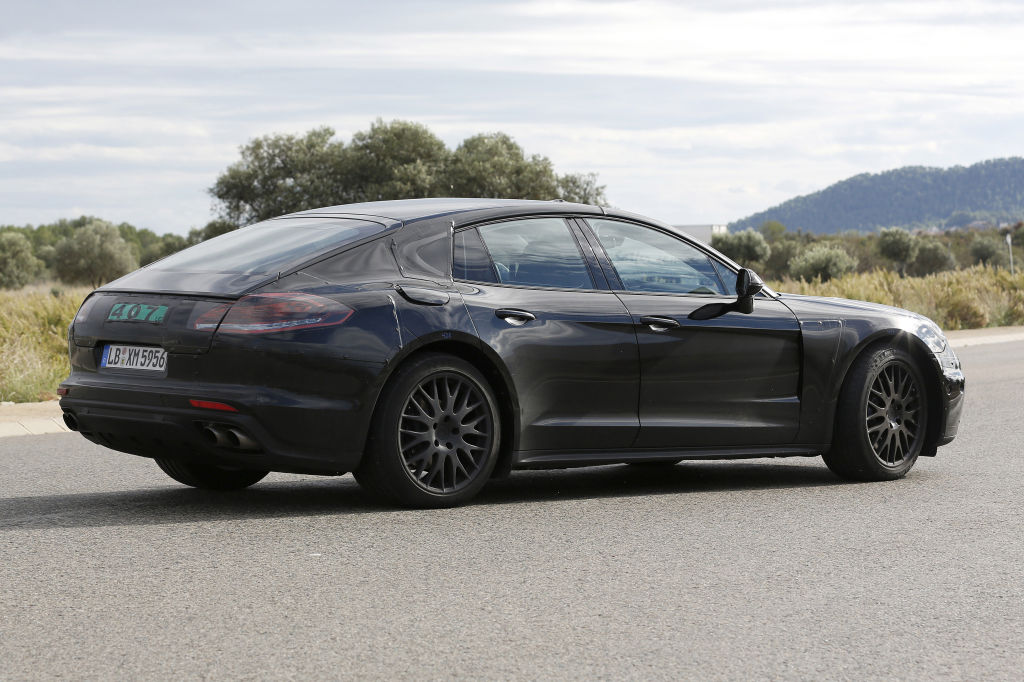 Erwischt: Erlkönig Porsche Panamera - neue Bilder