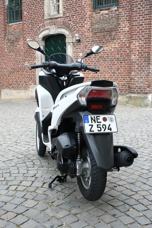 Test Yamaha Tricity 125: Schmalspur-Spaß für die Stadt