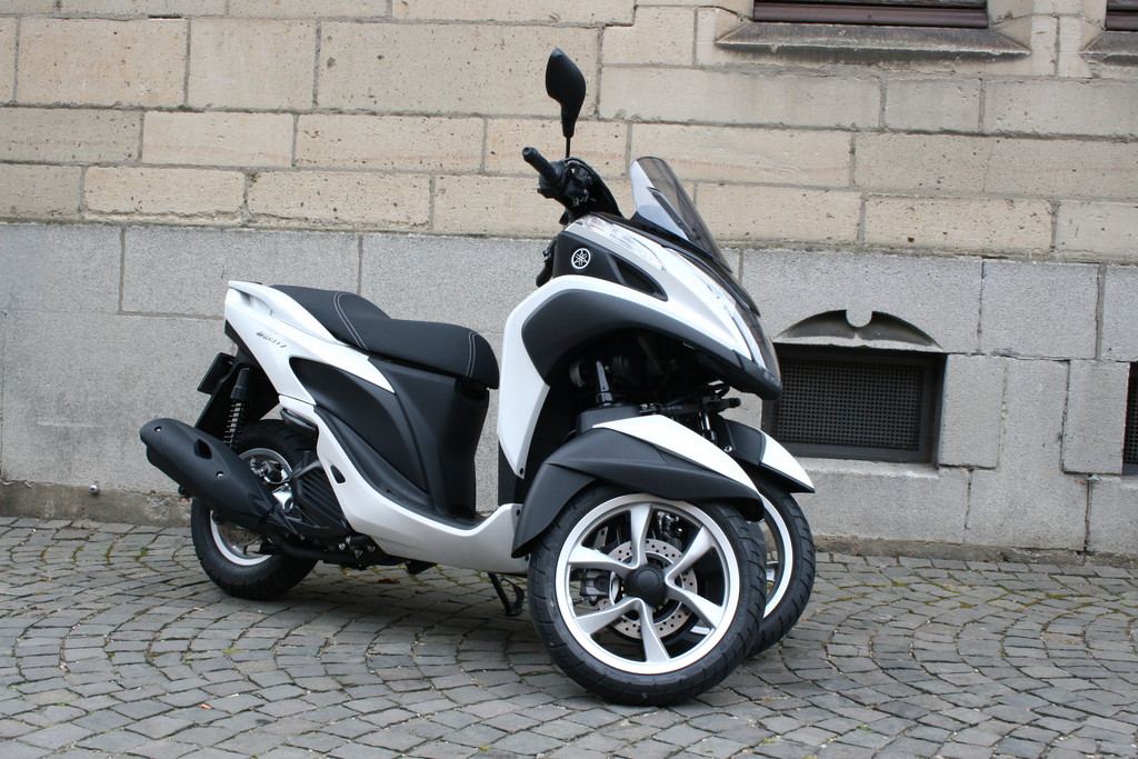 Test Yamaha Tricity 125: Schmalspur-Spaß für die Stadt