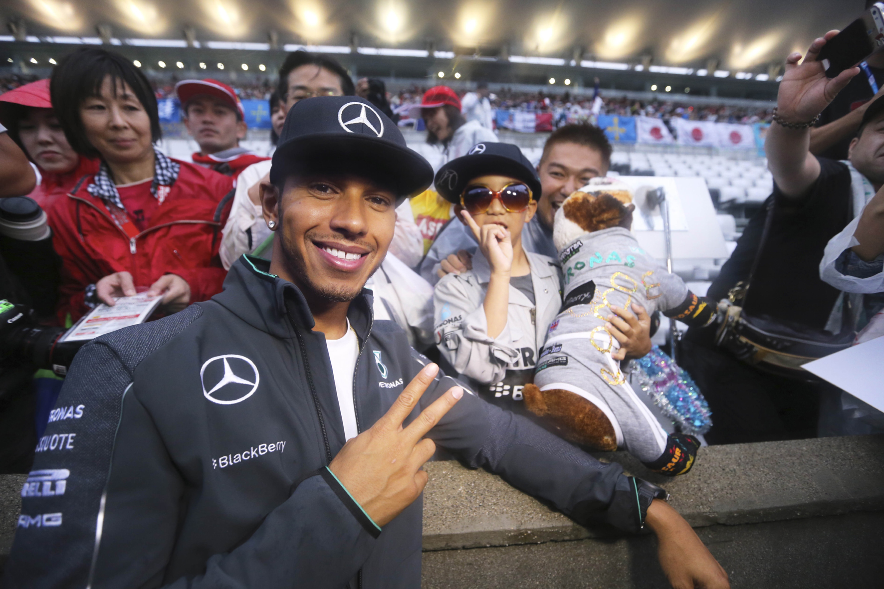 Mercedes: Formel-1-Stars zum Anfassen