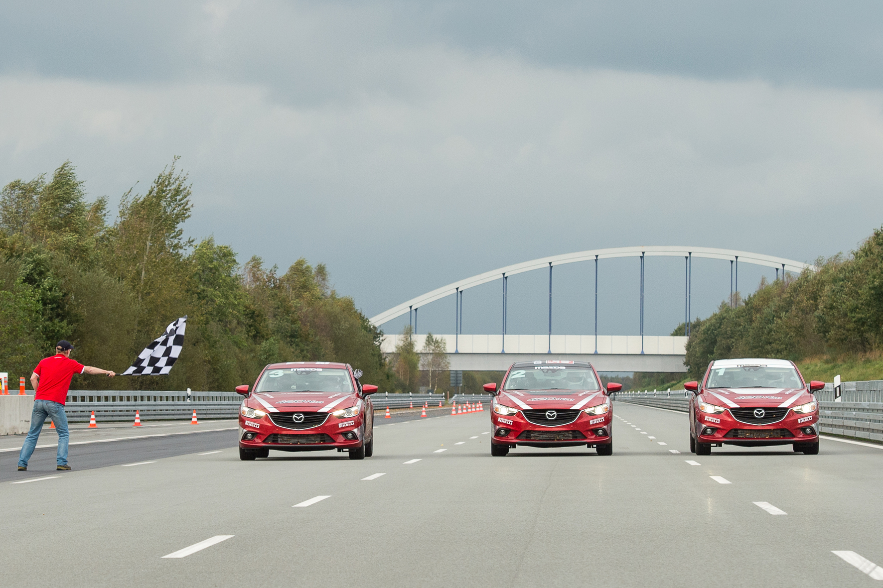 Mazda: 20 Weltrekorde in 24 Stunden