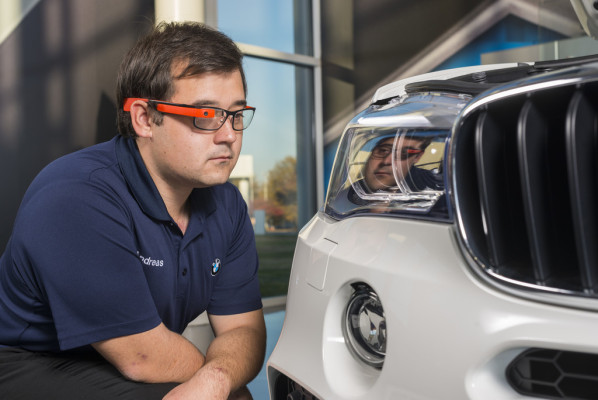 BMW erprobt Qualitätssicherung per Datenbrille