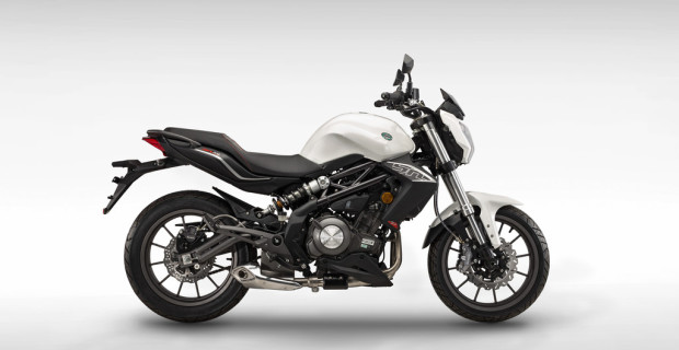 Benelli bringt eine 300er