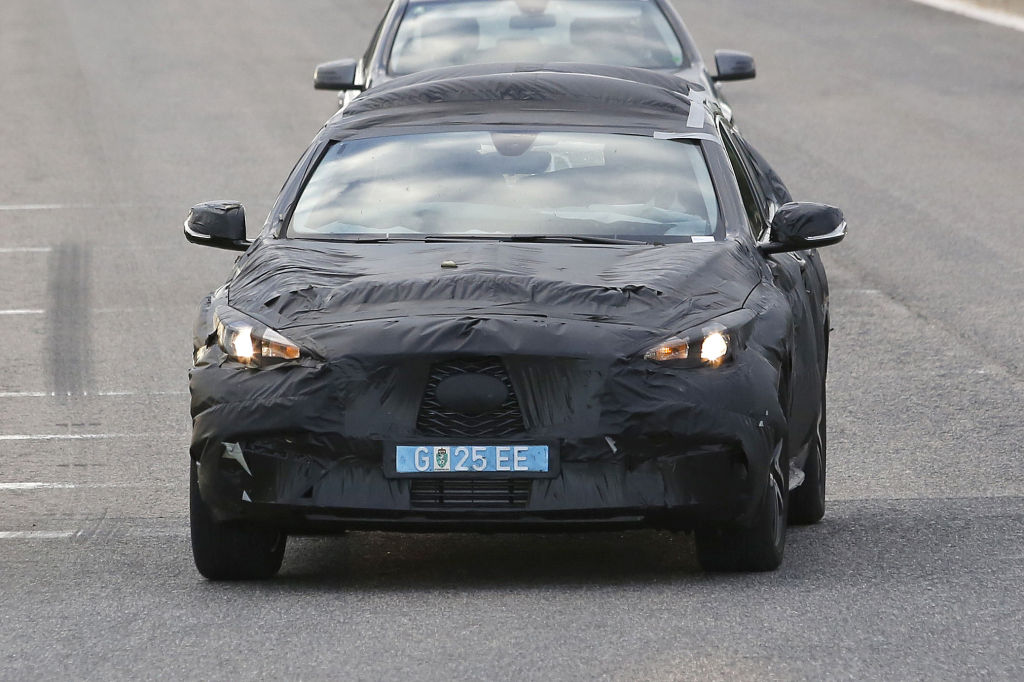 Erwischt: Erlkönig Infinity QX30