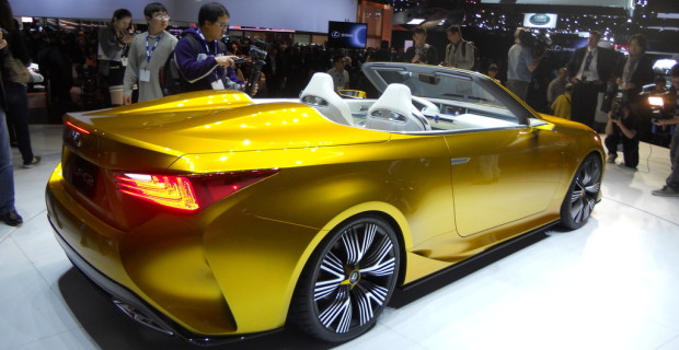 LA 2014: Lexus öffnet sich