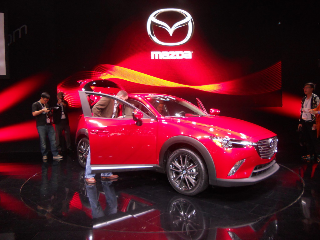 LA 2014: Mazda CX-3 kommt im Juni