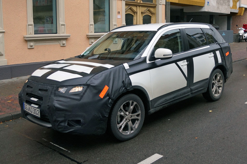 Erwischt: Erlkönig Mitsubishi Outlander