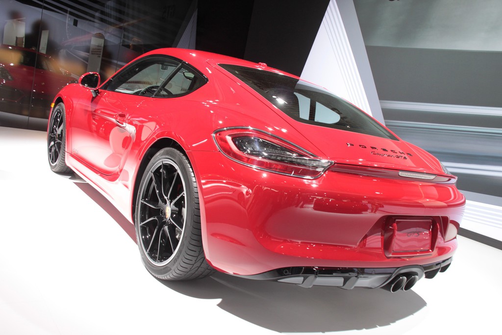 LA 2014: Porsche 911 Carrera GTS steht an der Spitze