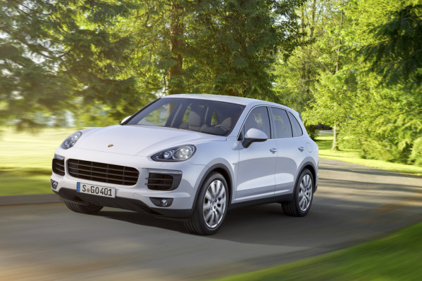 Porsche Cayenne S E-Hybrid kommt im Schnitt auf 5,6 Liter