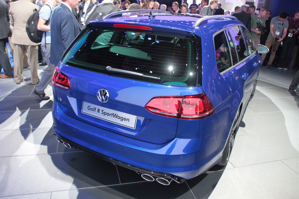 LA 2014: 300 PS für den VW Golf Variant