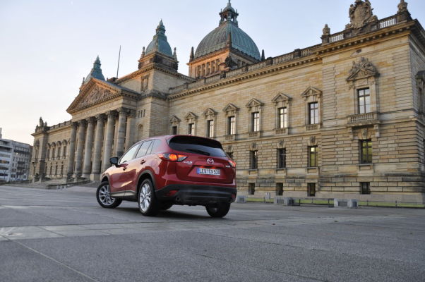 Test Mazda CX5 Skyactive-G 160 AWD - Schick aber durstig 