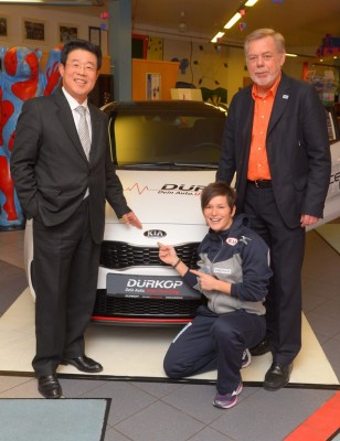 Kia ist Autopartner der Eisschnellläufer