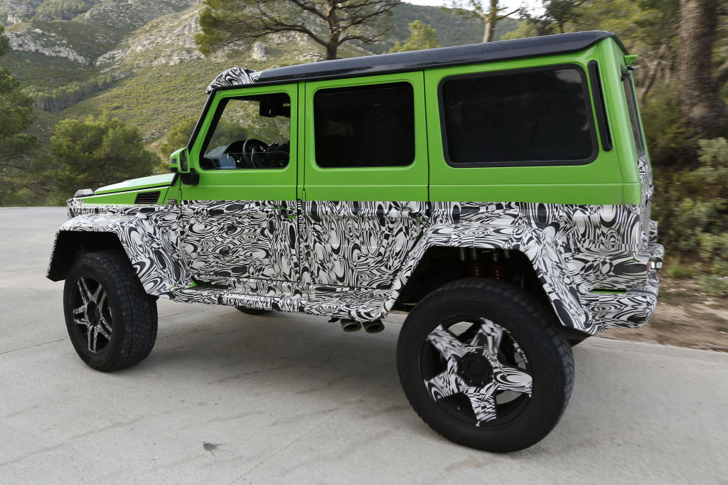 Erwischt: Erlkönig Mercedes-Benz G63 AMG 4x4 - das grüne Monster