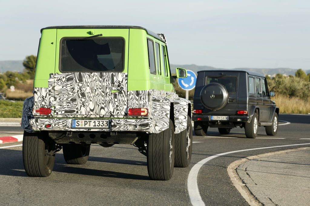 Erwischt: Erlkönig Mercedes-Benz G63 AMG 4x4 - das grüne Monster