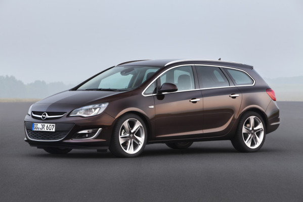 Opel Astra „Ohne Anzahlung. Ohne Zinsen.“