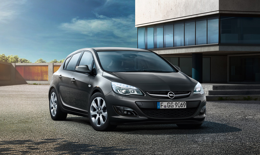 Opel Astra „Ohne Anzahlung. Ohne Zinsen.“