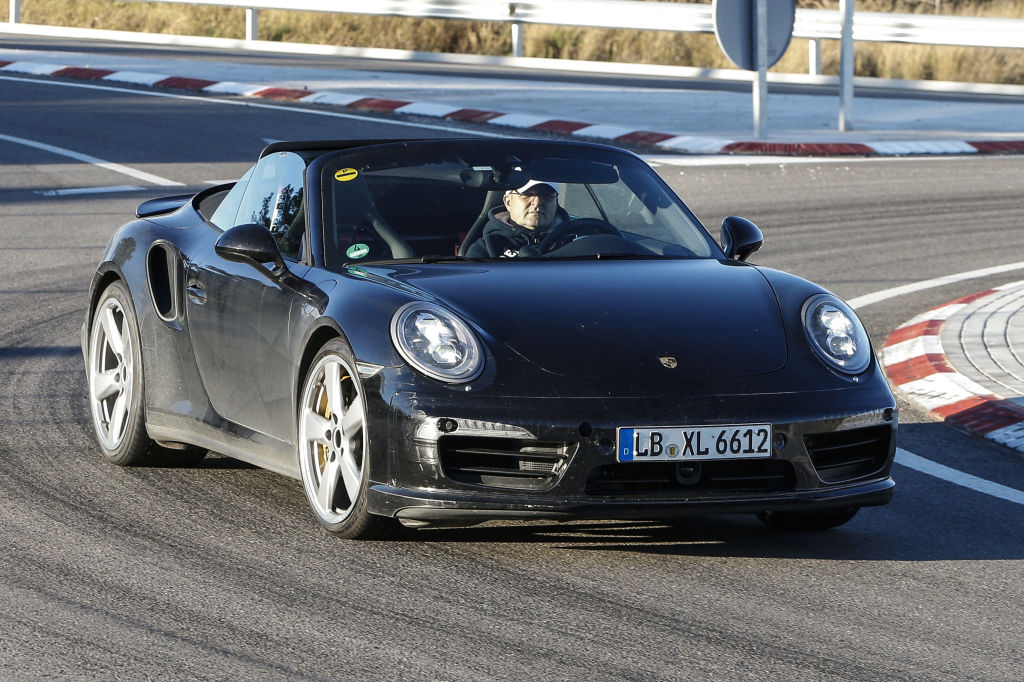 Erwischt: Erlkönig Porsche 911 Turbo Cabrio Facelift