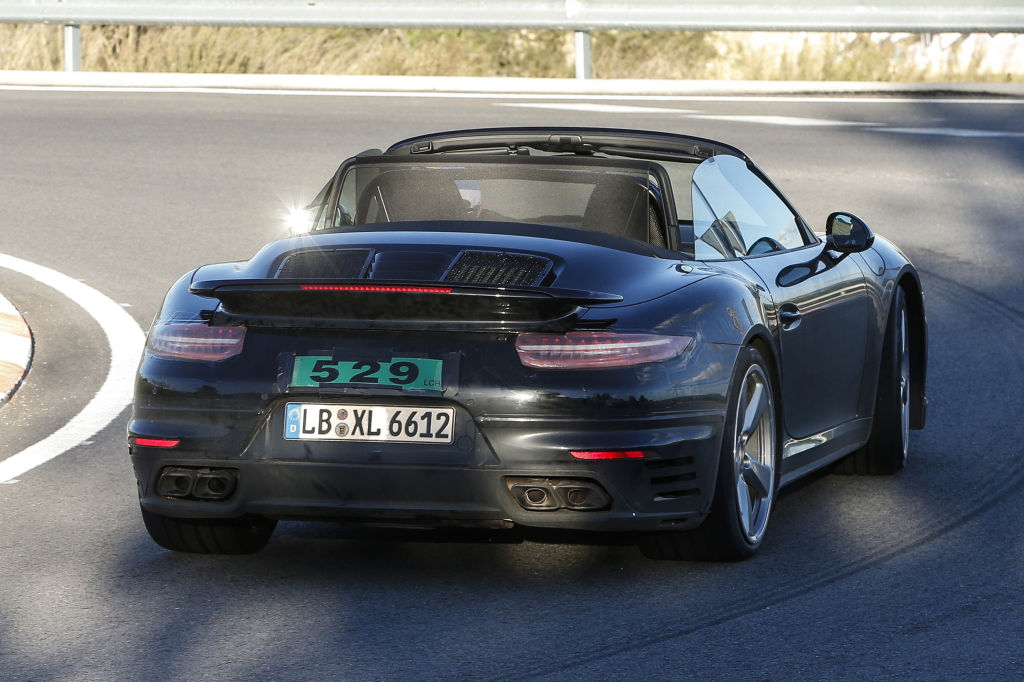 Erwischt: Erlkönig Porsche 911 Turbo Cabrio Facelift