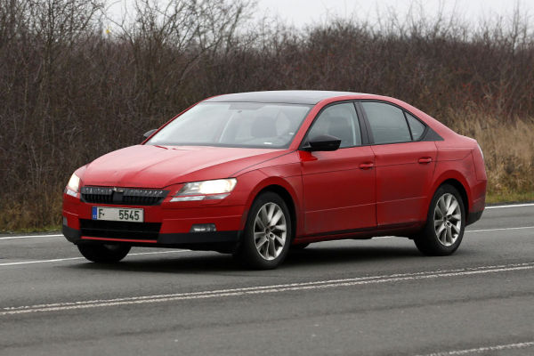 Erwischt: Erlkönig Skoda Superb