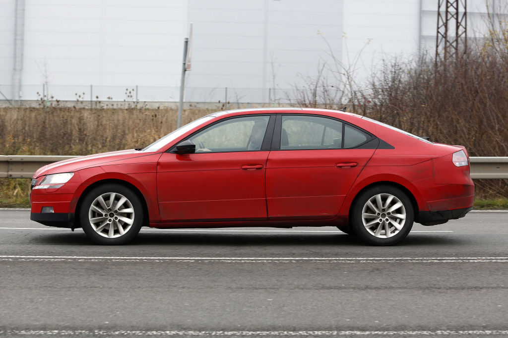 Erwischt: Erlkönig Skoda Superb