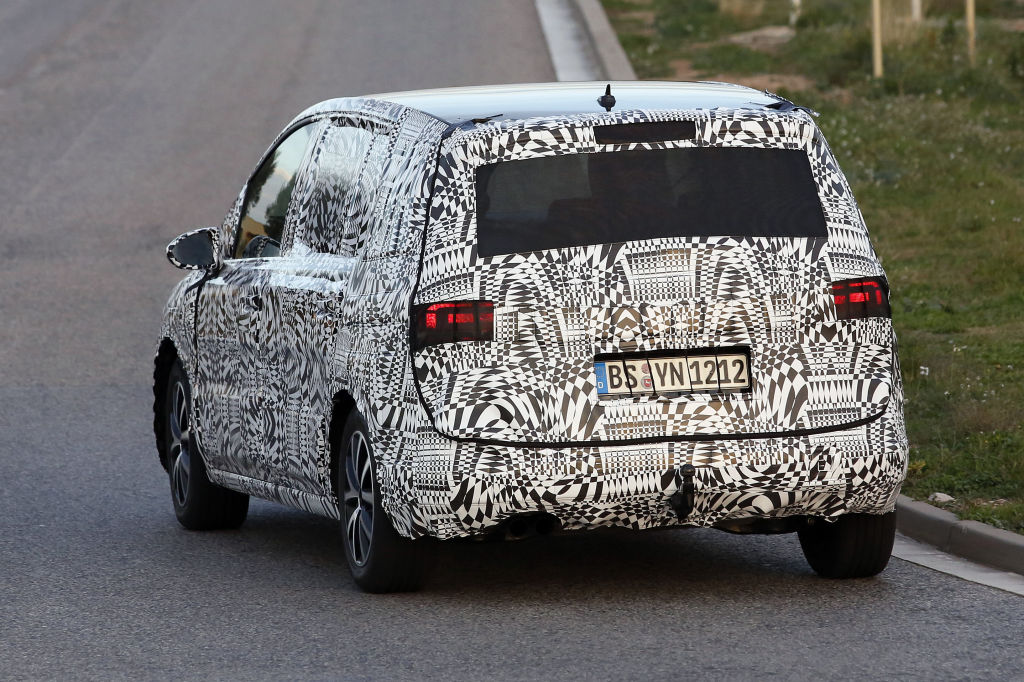 Erwischt: Erlkönig VW Touran