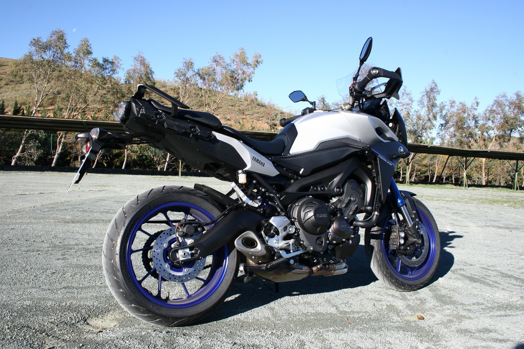 Erste FAhrt auf der Yamaha MT-09 Tracer: Einsatzspektrum erweitert