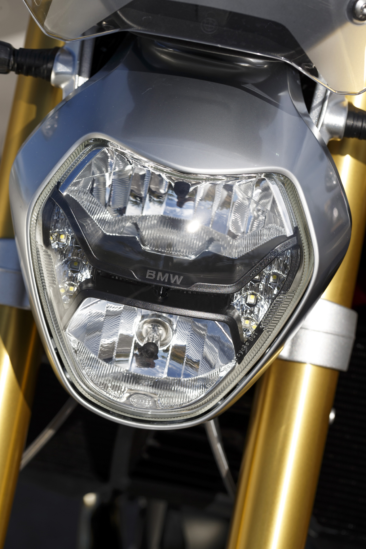 BMW R 1200 R: Pure Boxer-Dynamik