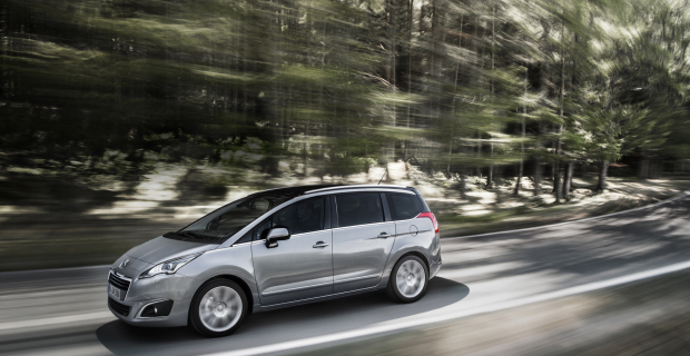 Das Blechkleid des Peugeot 5008