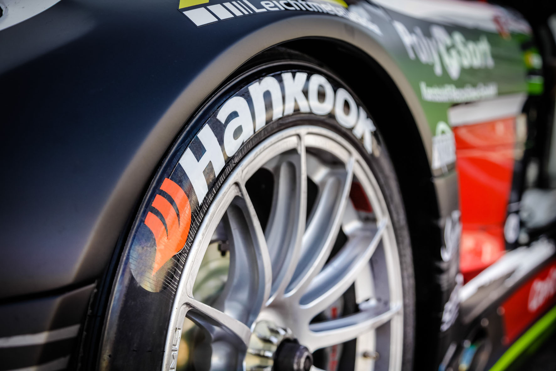mid Düsseldorf - Hankook ist beim 24-Stunden-Renn