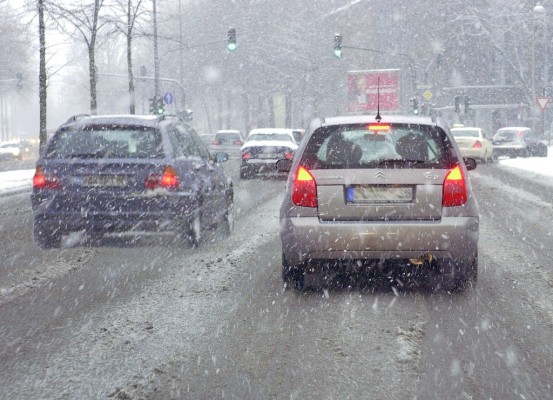 So pflegen Sie ihr Auto im Winter