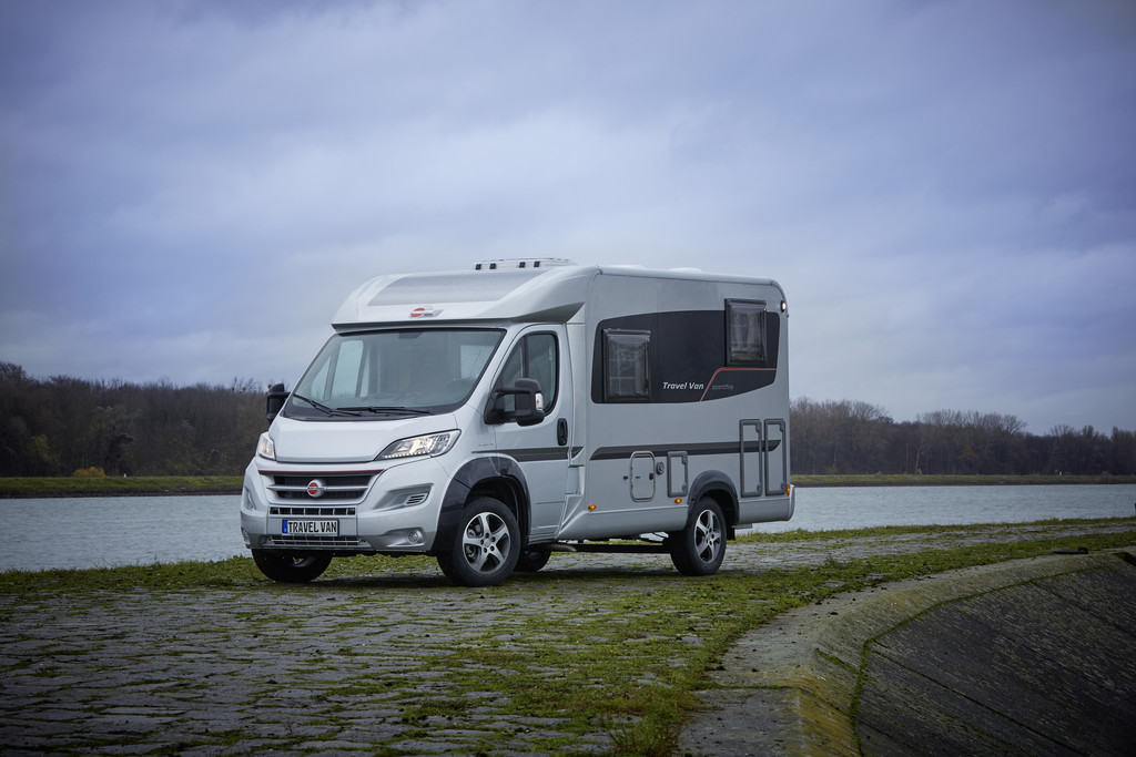 CMT 2015: Bürstner Travel Van Sportline mit Ledersitzen