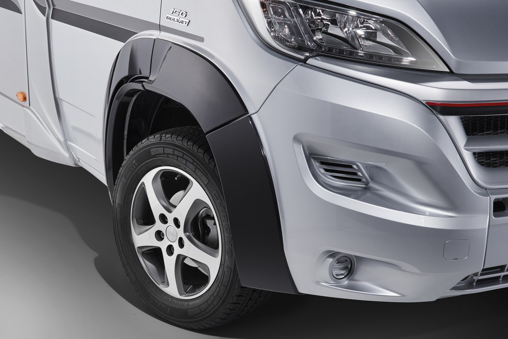 CMT 2015: Bürstner Travel Van Sportline mit Ledersitzen