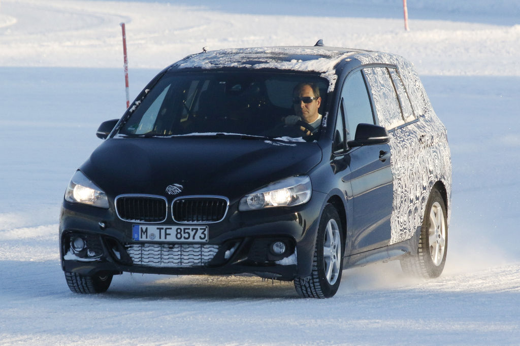 Erwischt: Erlkönig BMW 2er Family Tourer