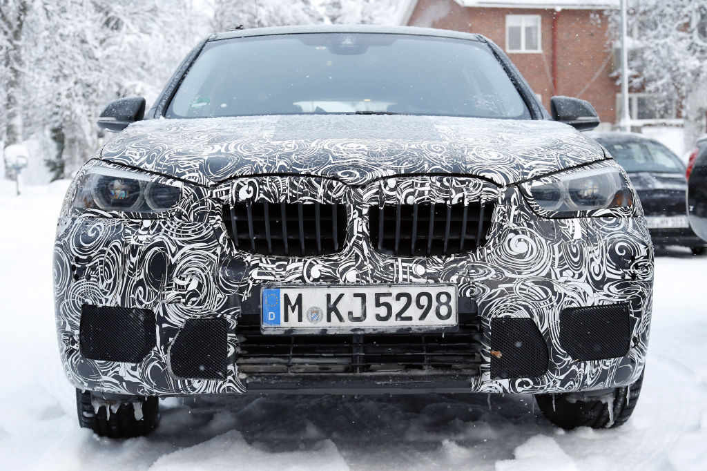 Erwischt: Erlkönig BMW X1 im Detail