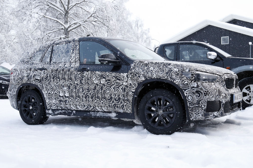 Erwischt: Erlkönig BMW X1 im Detail