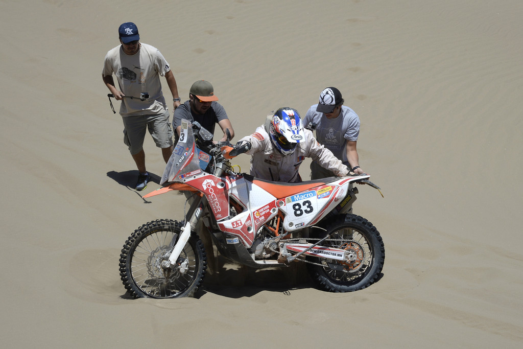 Dakar 2015: Nasser Al-Attiyah holt sich dritten Sieg