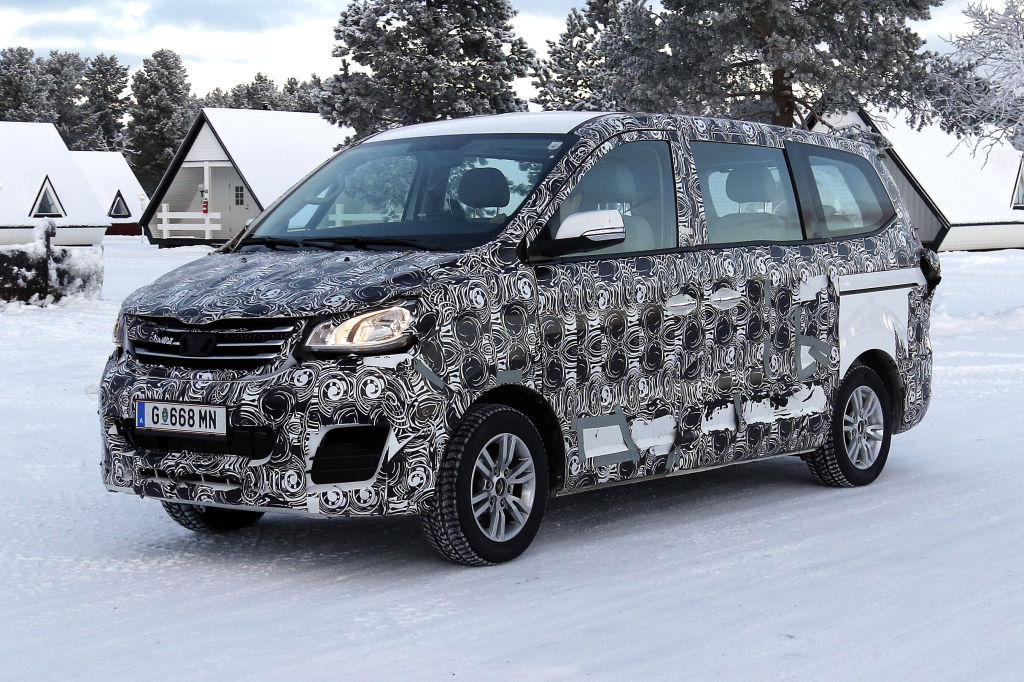 Erwischt: Erlkönig Brilliance Jinbei MPV – Zur Hälfte BMW