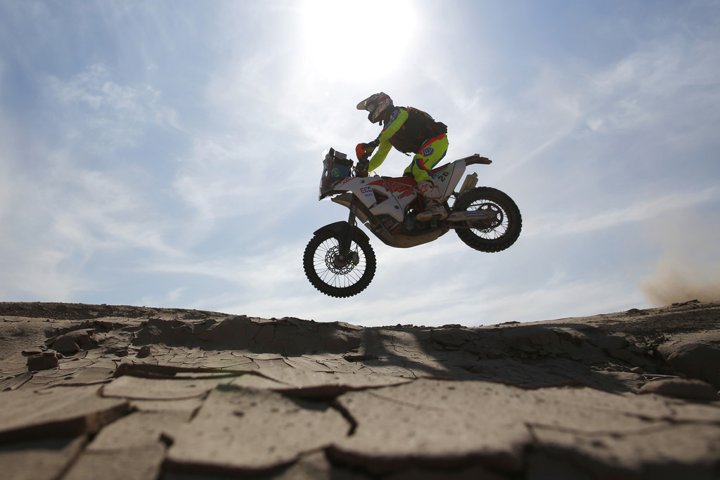 Dakar 2015: Nasser Al-Attiyah holt sich dritten Sieg