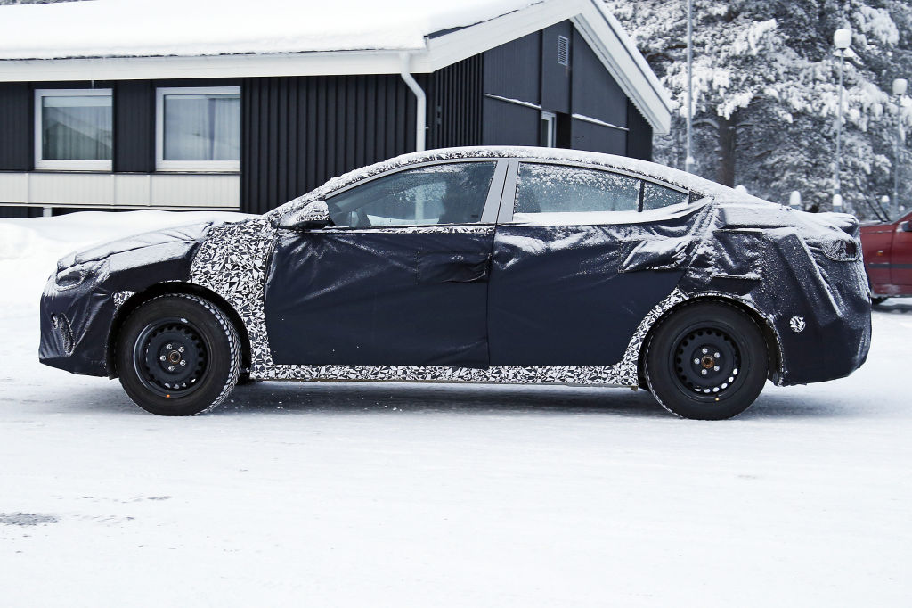 Erwischt: Erlkönig Hyundai Elantra