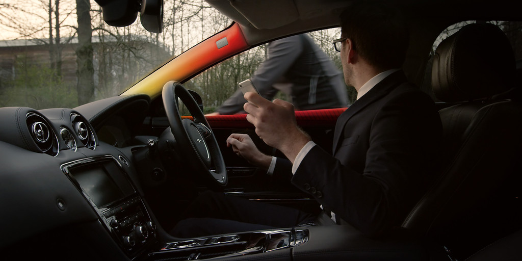 Jaguar Land Rover präsentiert Forschungsprojekt „Bike Sense“