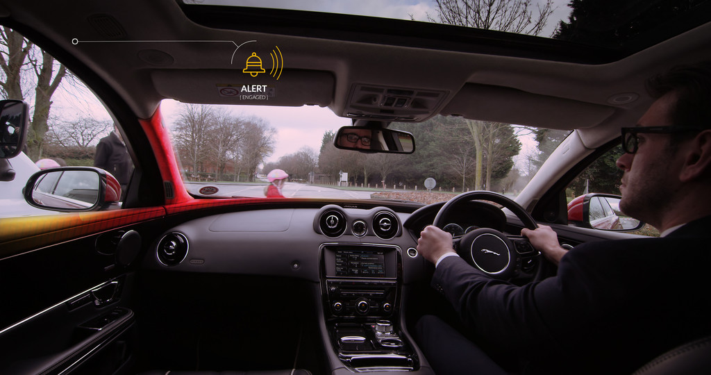 Jaguar Land Rover präsentiert Forschungsprojekt „Bike Sense“