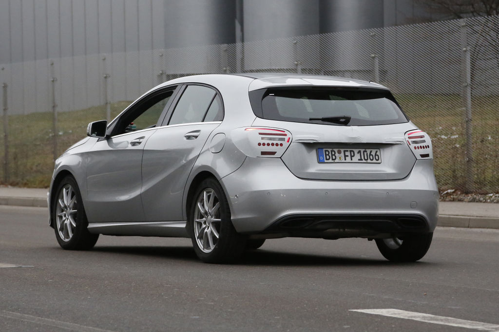 Erwischt: Erlkönig Mercedes-Benz A-Klasse Facelift